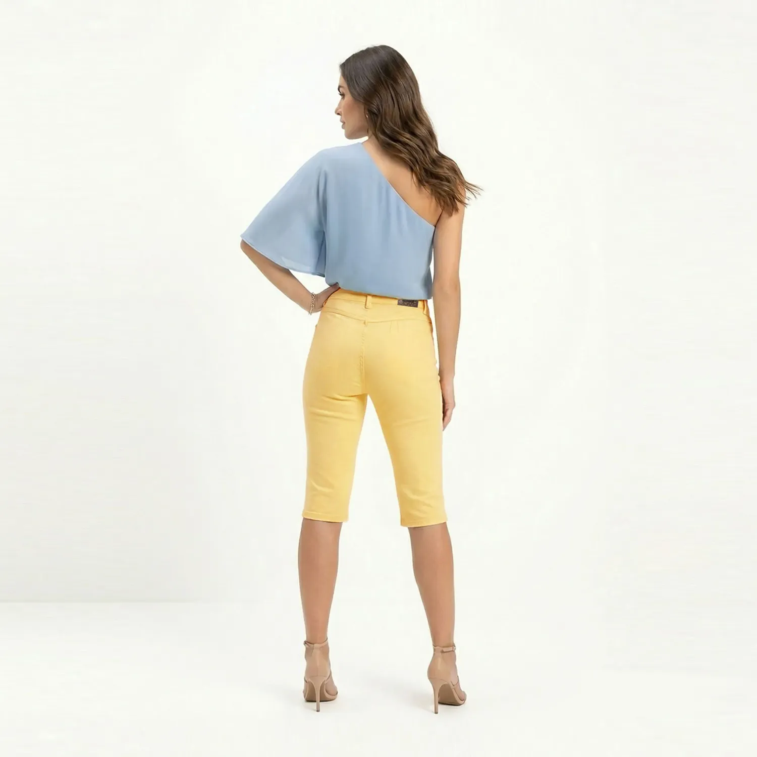 Capri Cottons Jeans Para Mujer Antonia color amarillo | Platanitos