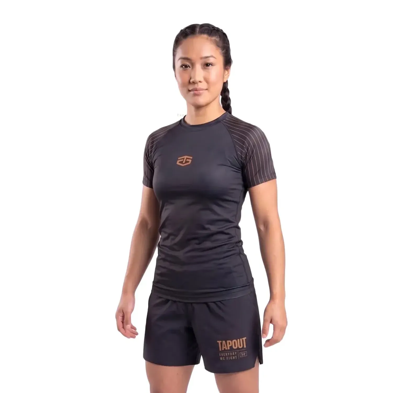 TAPOUT Polo Tapout Training Rashguard Manga Corta Mujer Cooper color negro | Platanitos
