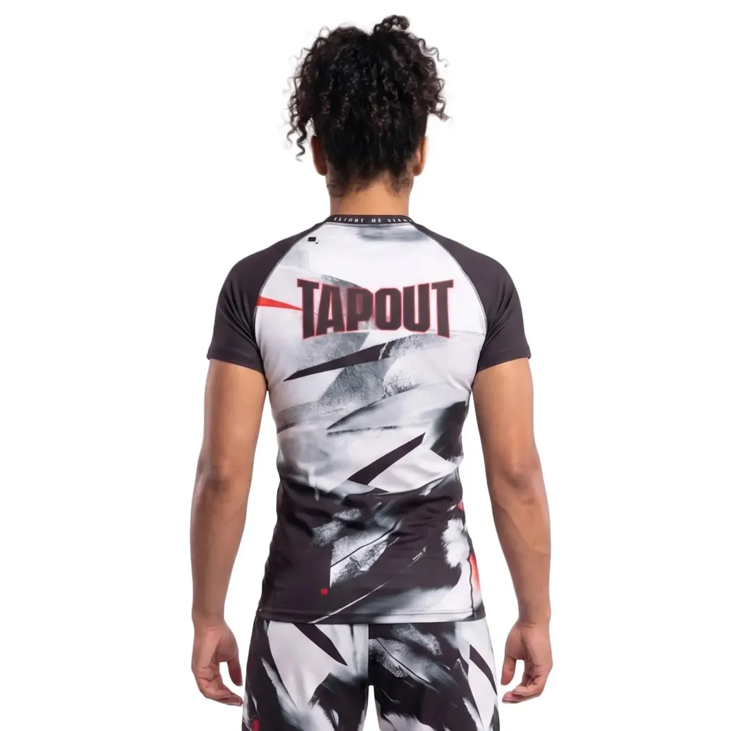 TAPOUT Polo Tapout Training Rashguard Manga Corta Mujer Flow color negro | Platanitos