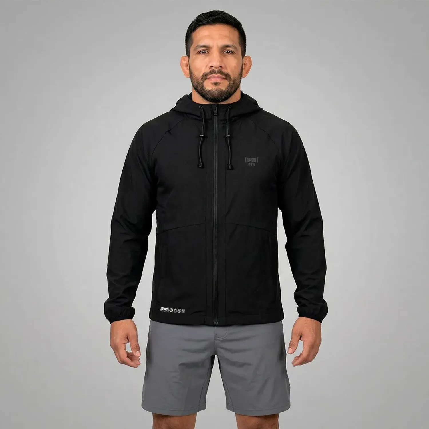 Casaca Tapout Urbana Deportiva Hombre Windbreaker color negro | Platanitos