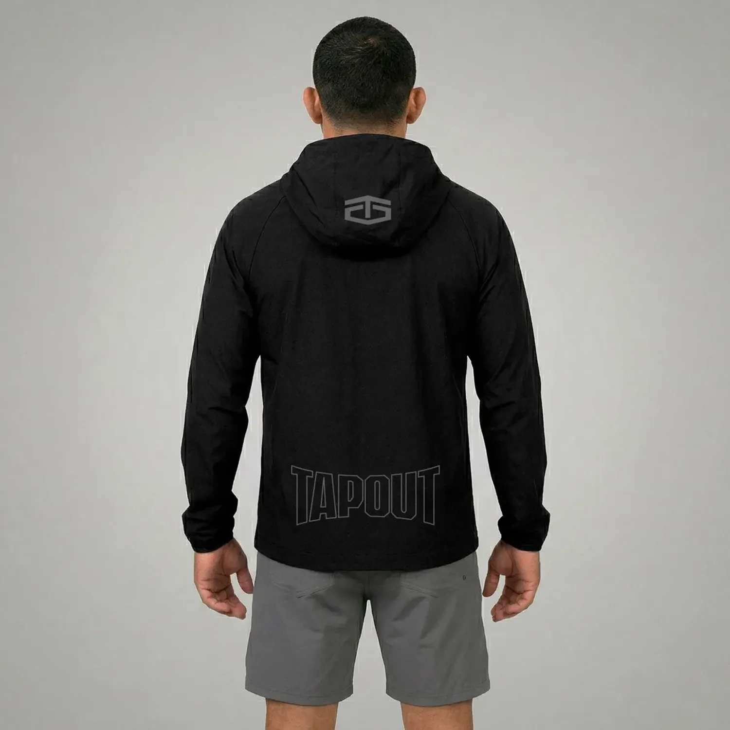 Casaca Tapout Urbana Deportiva Hombre Windbreaker color negro | Platanitos