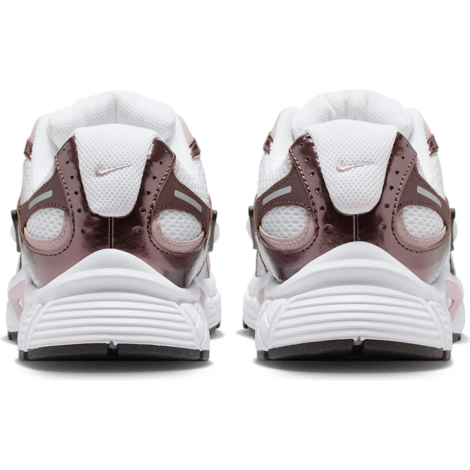 Zapatillas Nike Urbanas Mujer V5 Rnr color blanco / rosado | Platanitos