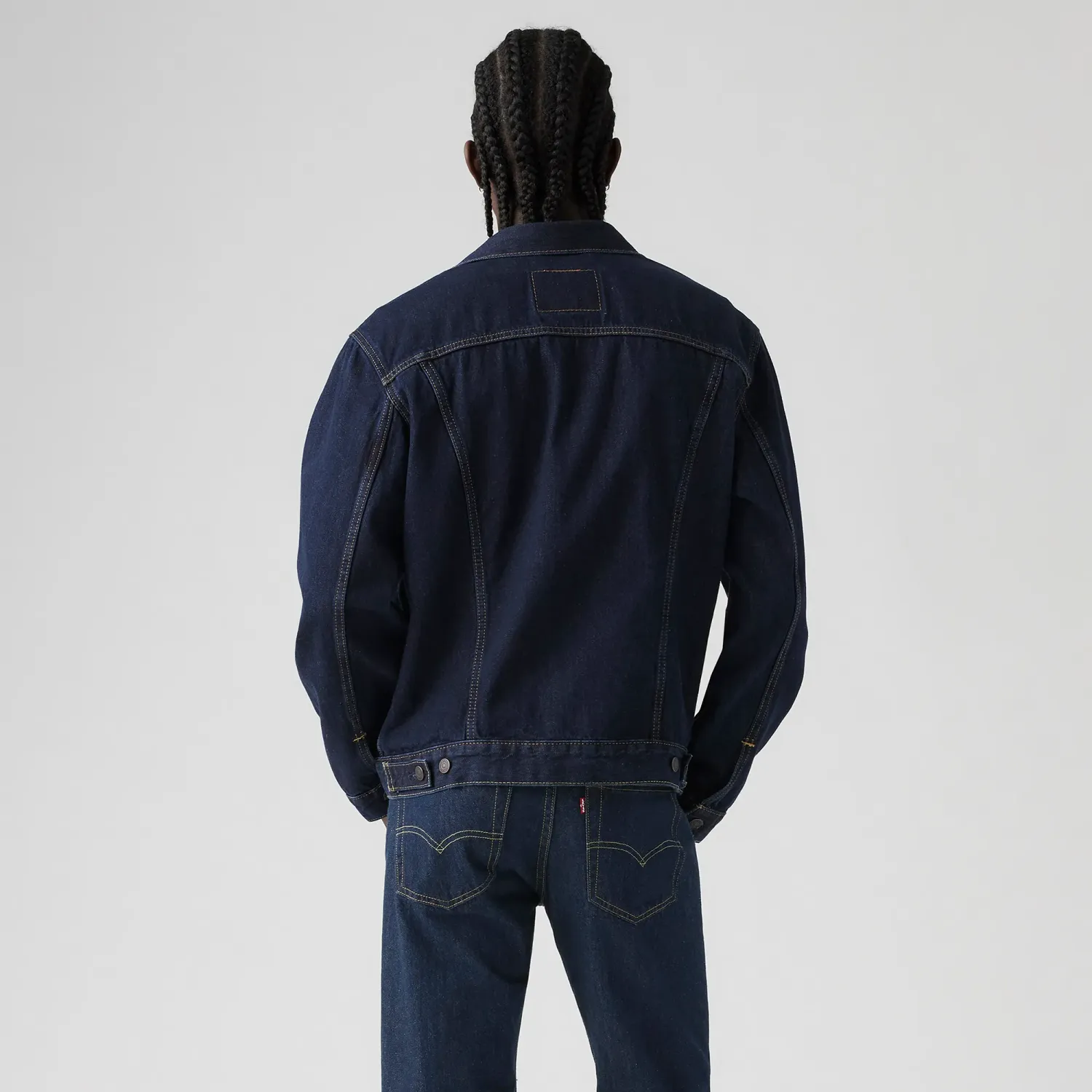 Levis Casaca Levis Jeans Hombre Denim Trucker color grafito | Platanitos
