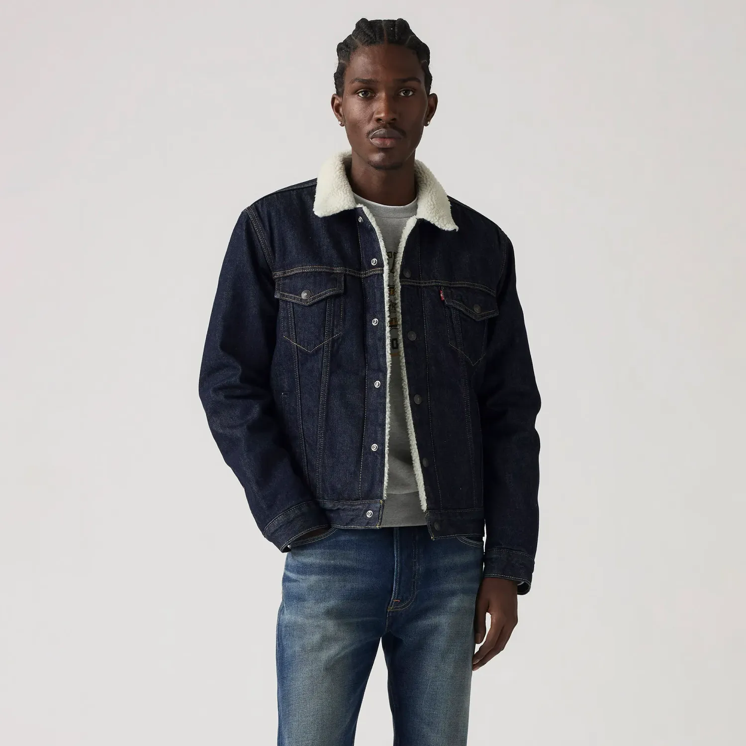 Levis Casaca Levis Jeans Hombre Denim Sherpa Trucker color grafito | Platanitos