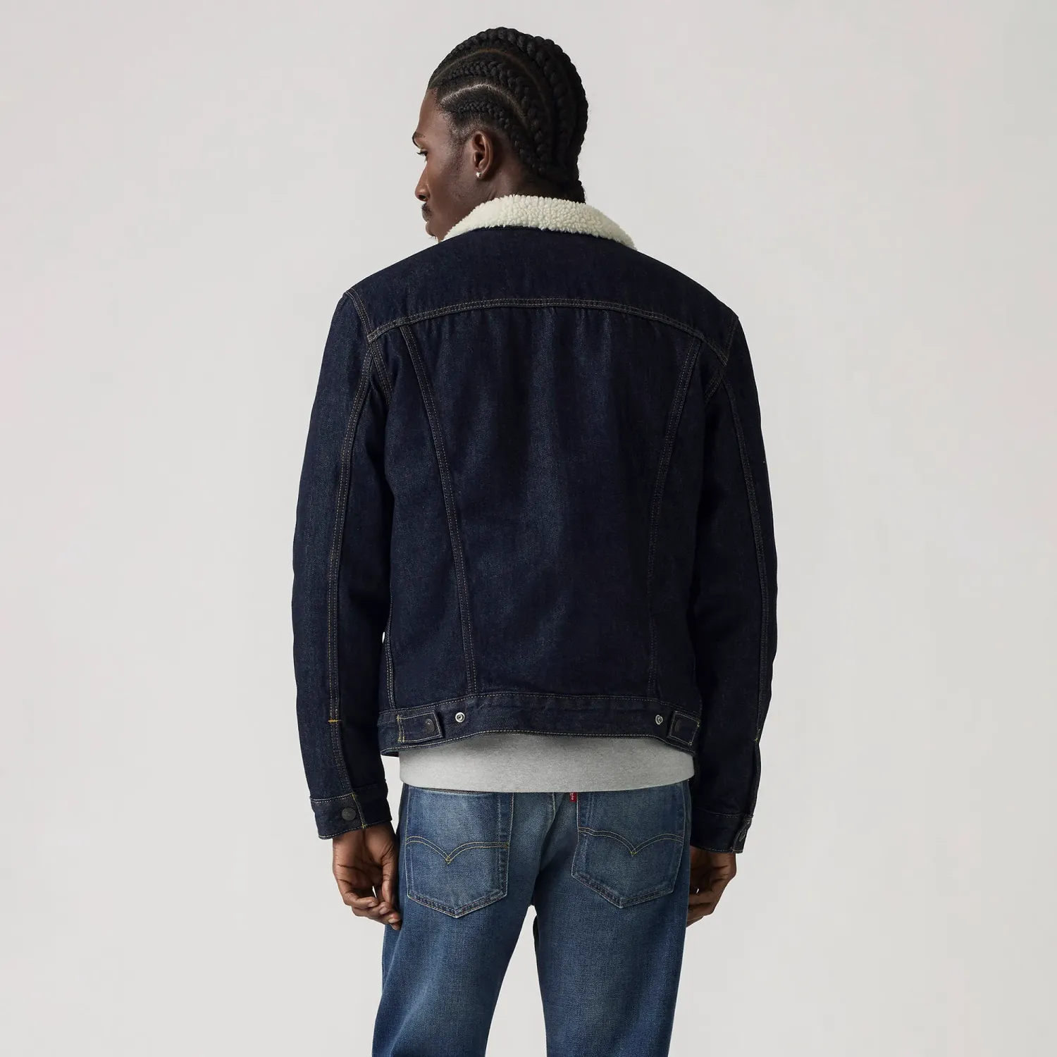 Levis Casaca Levis Jeans Hombre Denim Sherpa Trucker color grafito | Platanitos