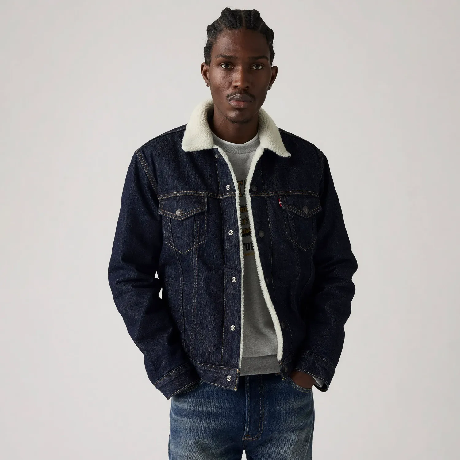 Levis Casaca Levis Jeans Hombre Denim Sherpa Trucker color grafito | Platanitos