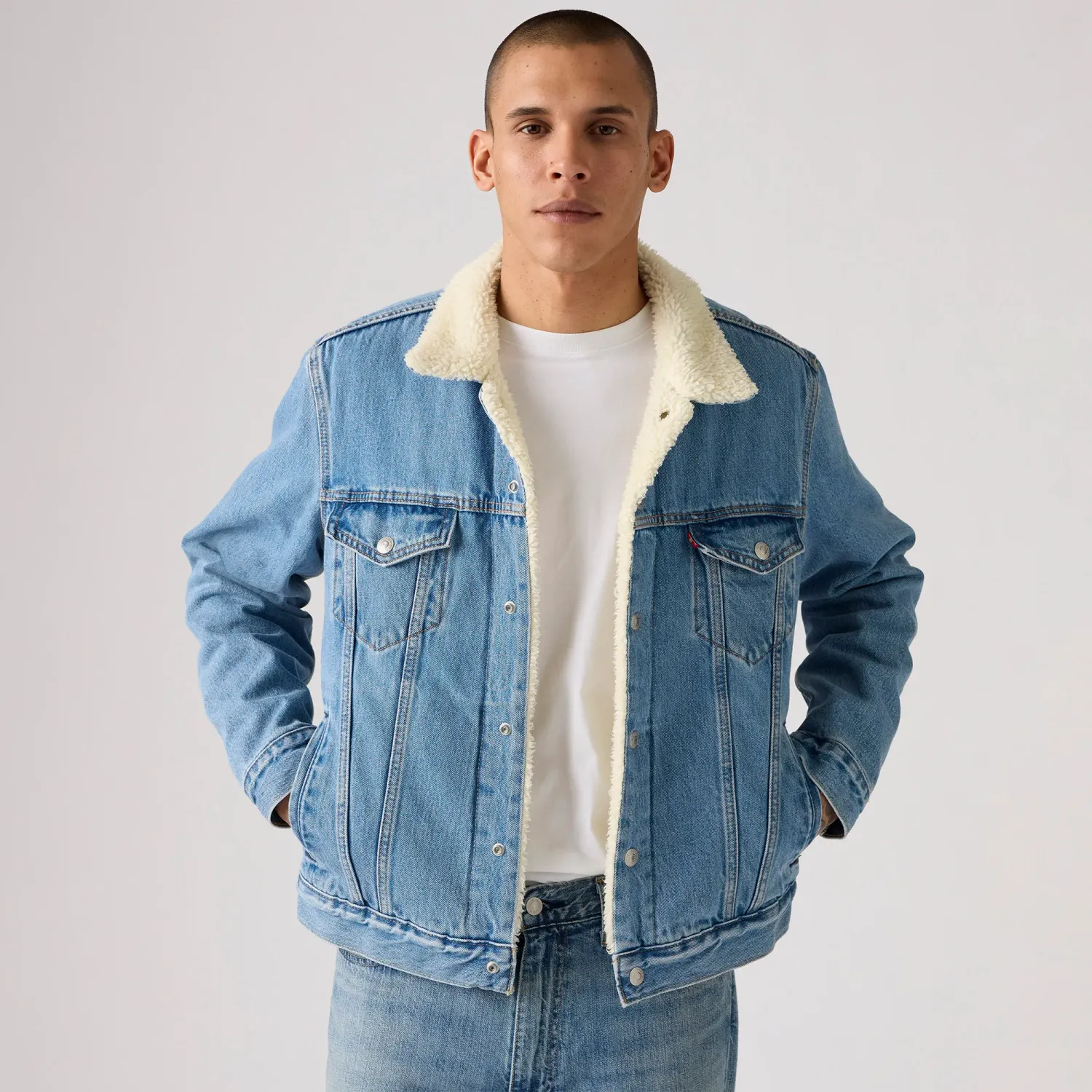 Levis Casaca Levis Jeans Hombre Denim Sherpa Trucker color celeste | Platanitos