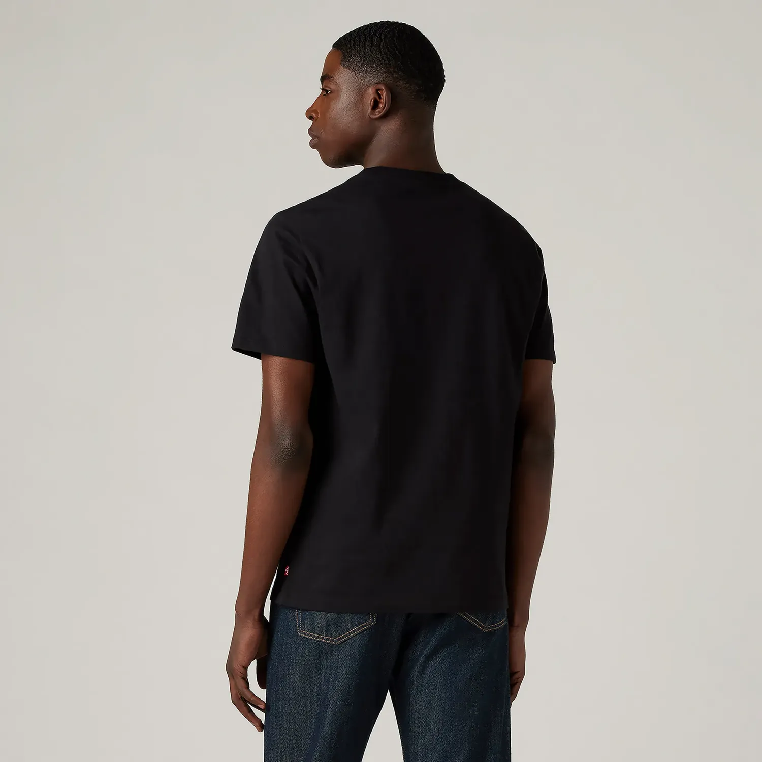 Polo Levis Manga Corta Hombre Clasic Logo Batwing color negro | Platanitos