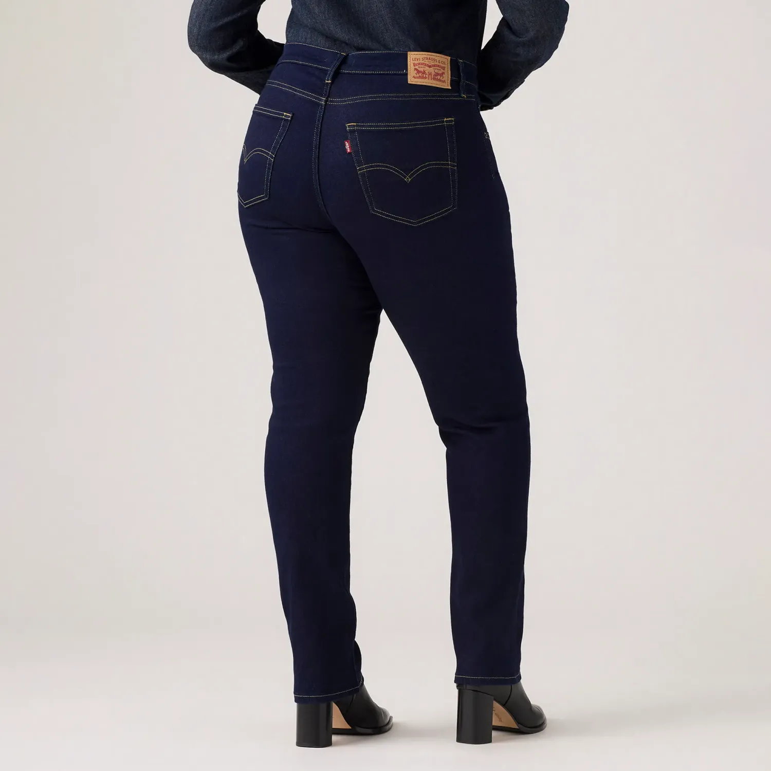 Pantalon Levis Jeans Mujer 724 color grafito | Platanitos