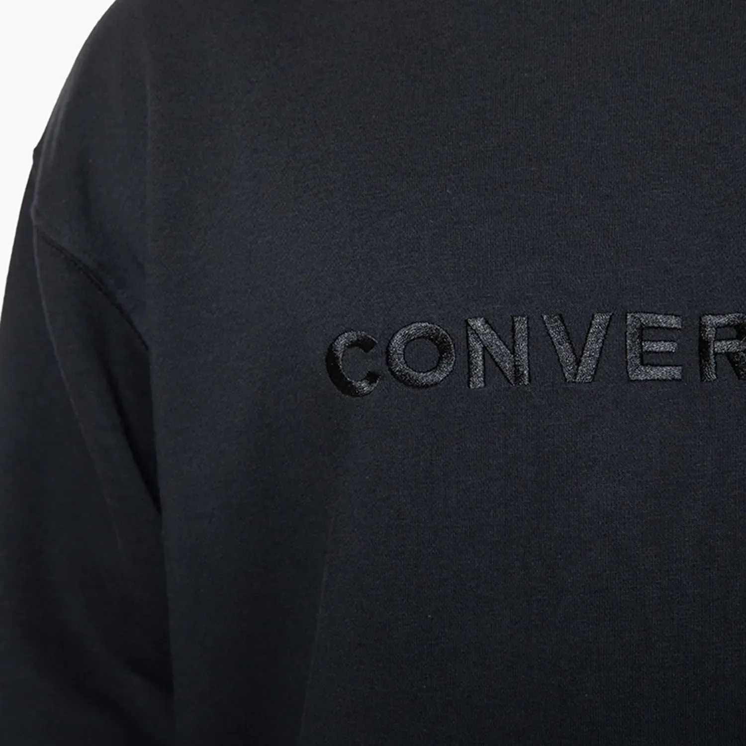Polera Converse Hombre Hoodie Retro Vibe color negro | Platanitos