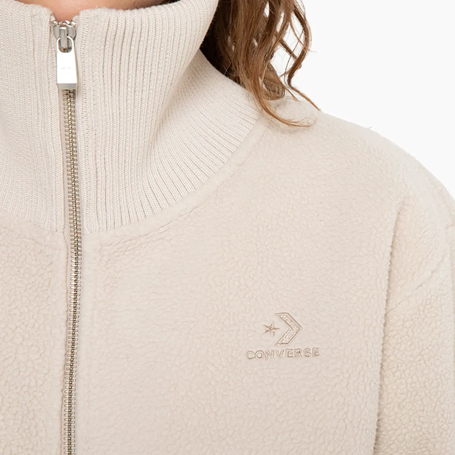 Converse Casaca Converse Mujer Sherpa Star Chevron color beige | Platanitos