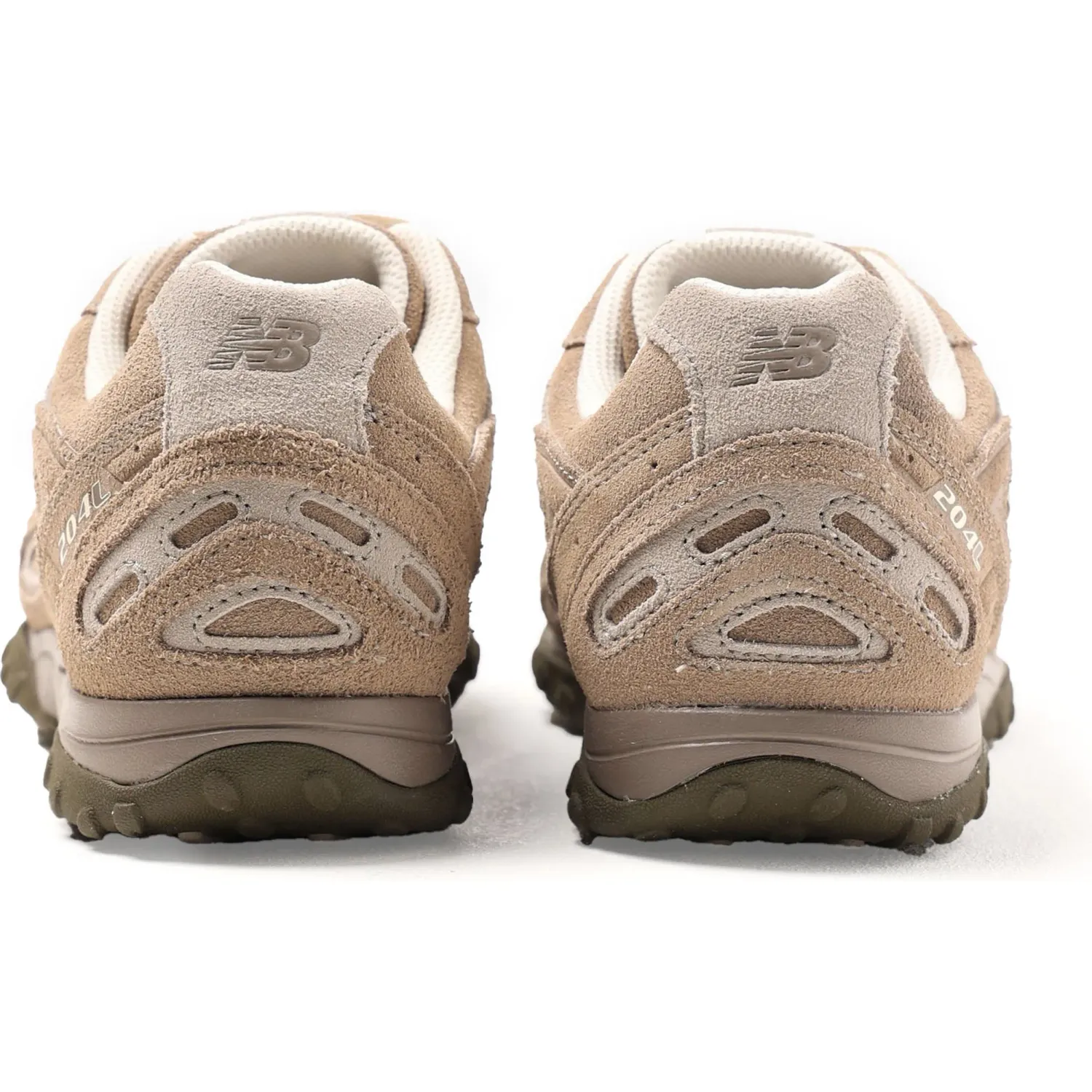 New Balance Zapatilla New Balance Urbana Mujer 204 L color marron | Platanitos