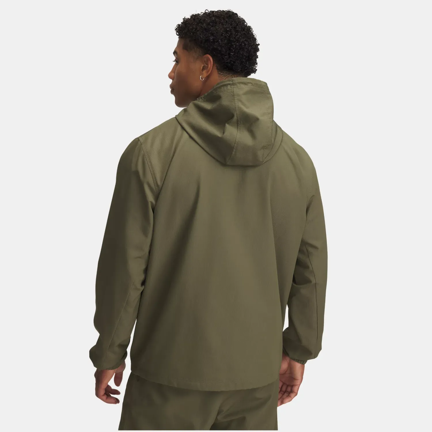 Under Armour Cortavientos Under Armour Sportstyle Hombre Rival Woven Windbreaker color verde | Platanitos