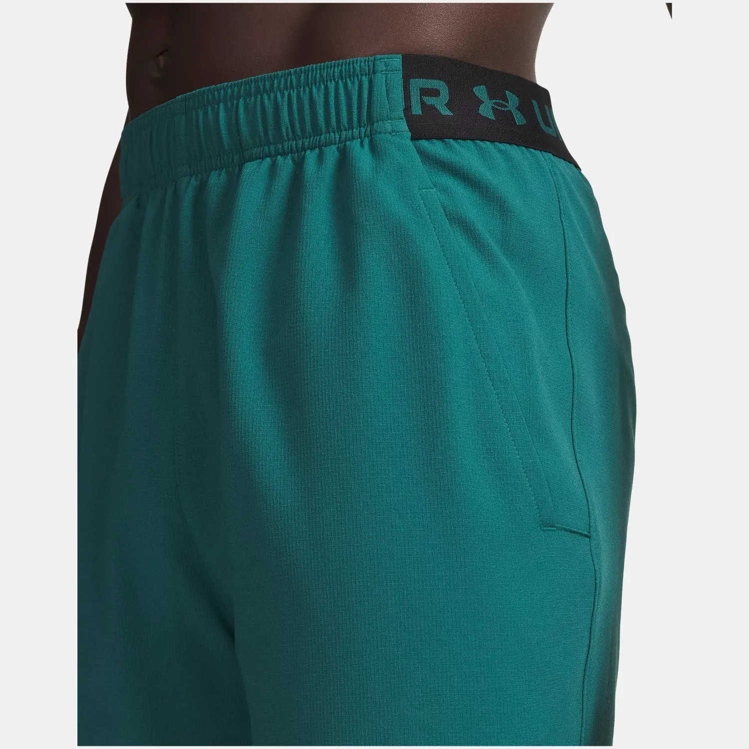 Under Armour Short Under Armour Training Hombre Vanish Woven 6in color verde | Platanitos
