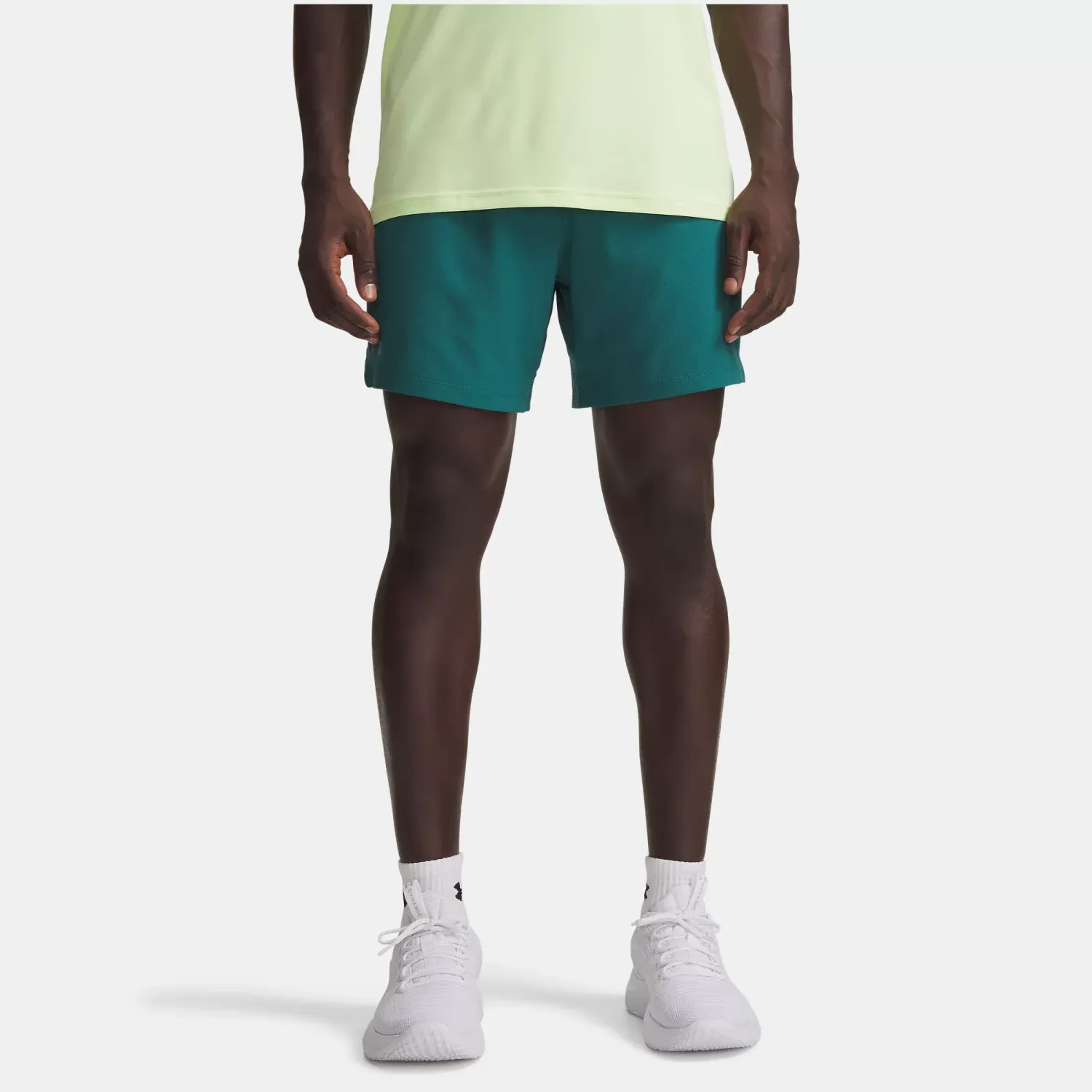 Under Armour Short Under Armour Training Hombre Vanish Woven 6in color verde | Platanitos