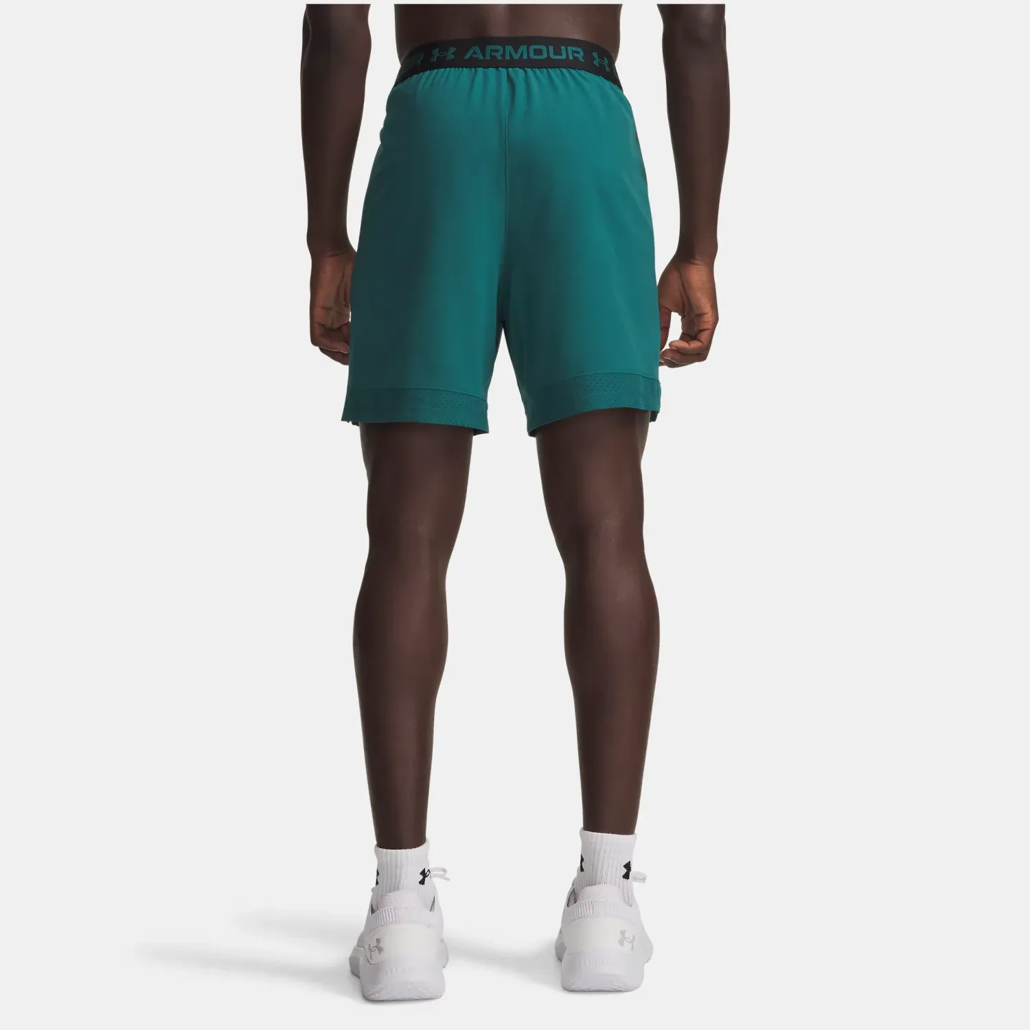 Under Armour Short Under Armour Training Hombre Vanish Woven 6in color verde | Platanitos