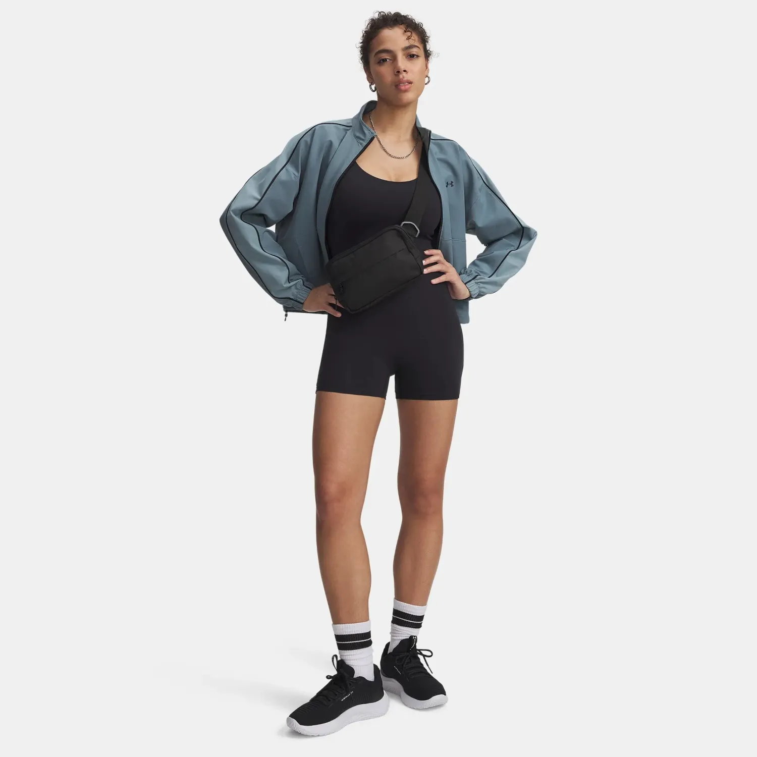 Under Armour Conjunto Under Armour Training Motion Bodysuit color negro | Platanitos