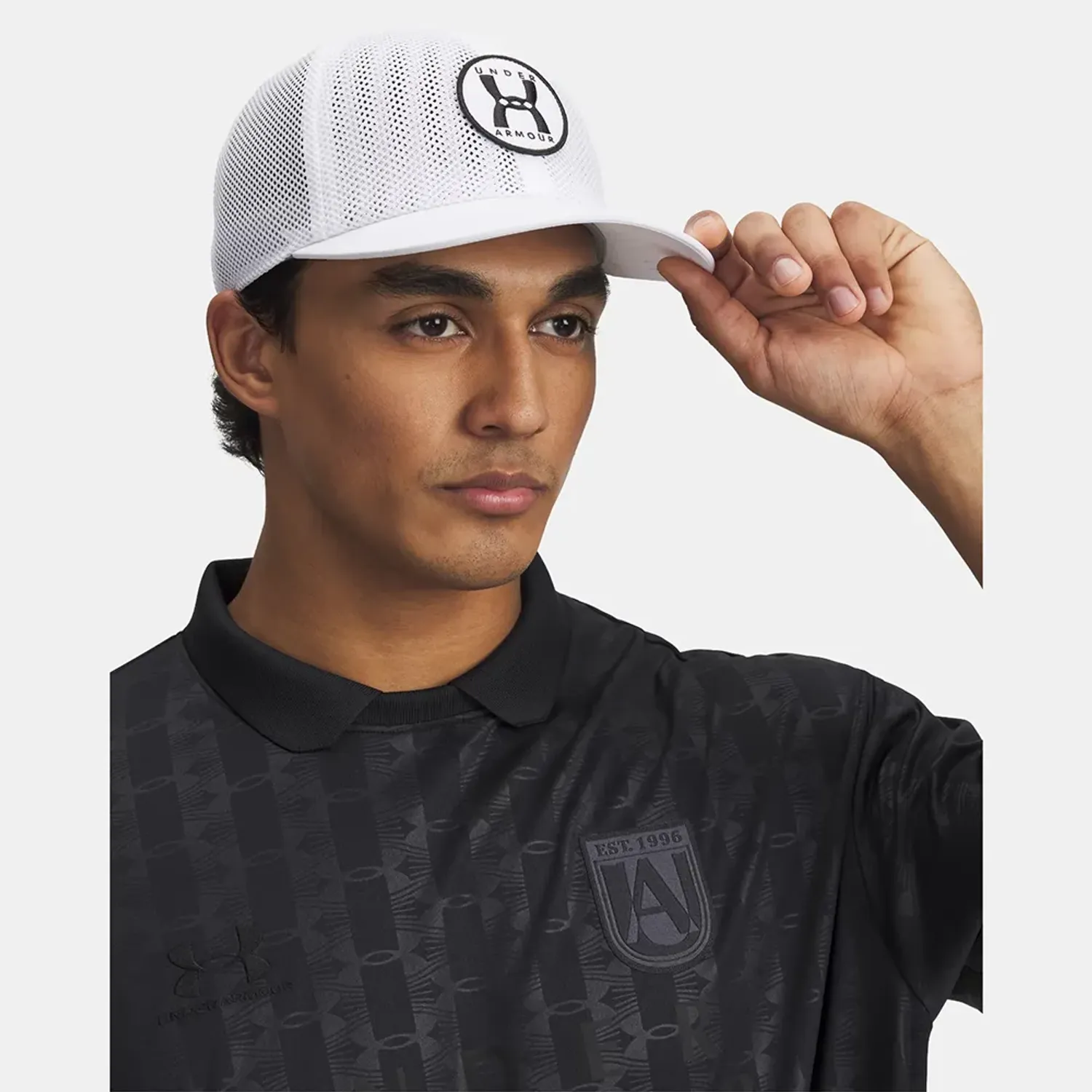 Under Armour Gorro Under Armour Deportivo Hombre Sportstyle Mesh Snapback color blanco | Platanitos
