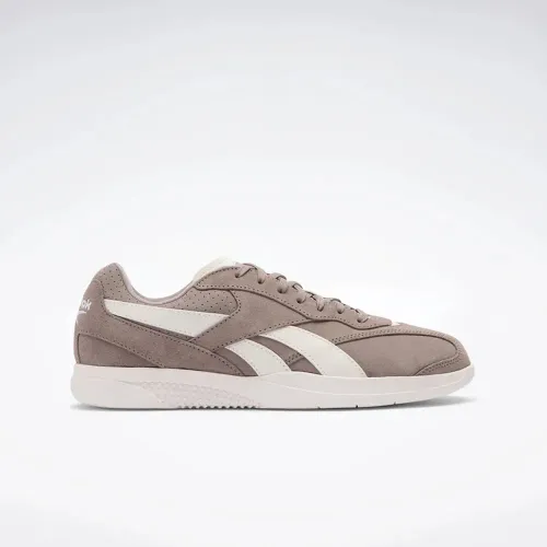 Zapatillas Reebok Urbanas Hombre Hammer Street color beige | Platanitos