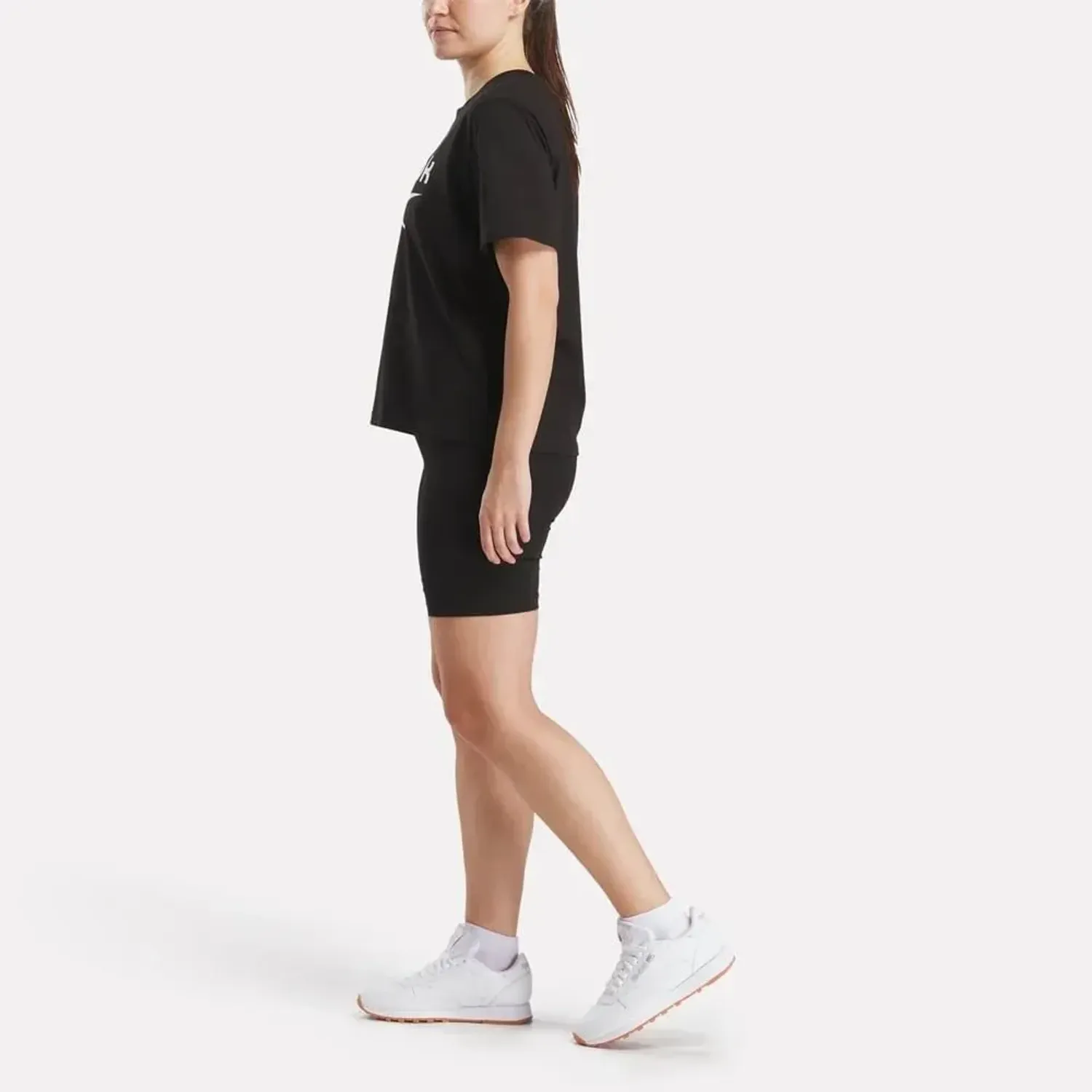 Polo Reebok Deportivo Mujer Women Big Logo Tee color negro | Platanitos