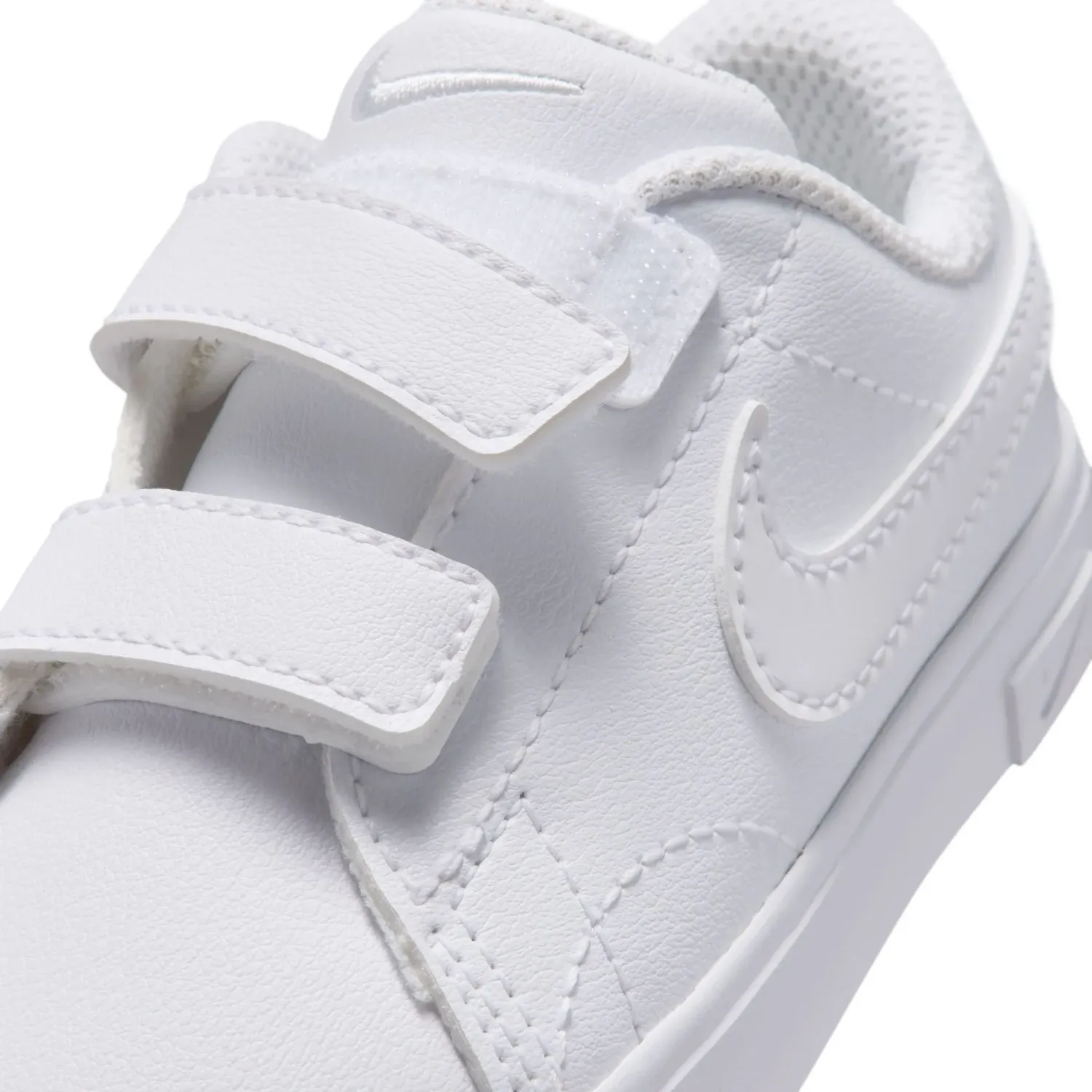 Nike Zapatillas Nike Urbanas Bebés Nike Tennis Essential Bt color blanco | Platanitos