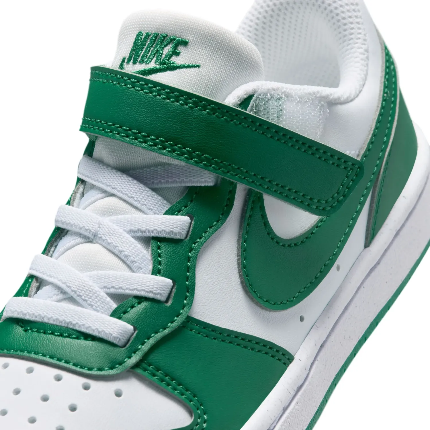 Nike Zapatillas Nike Urbanas Niños Court Borough Low Recraft color blanco | Platanitos