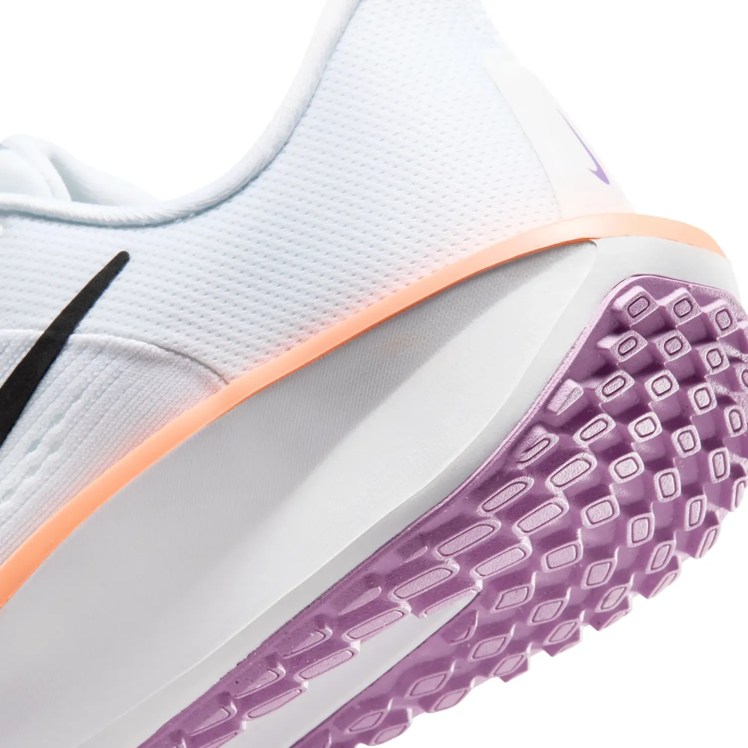 Zapatillas Nike Running Mujer Quest 6 color blanco | Platanitos