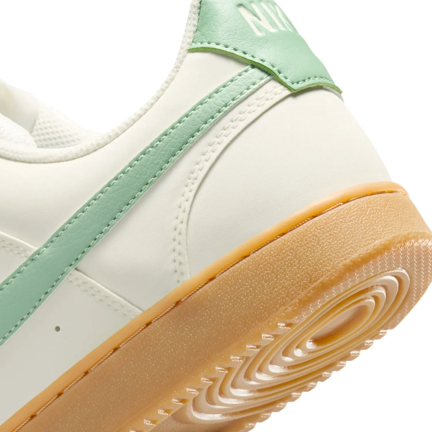 Zapatillas Nike Urbanas Hombre Nike Court Vision Lo V2 Nbk color blanco | Platanitos