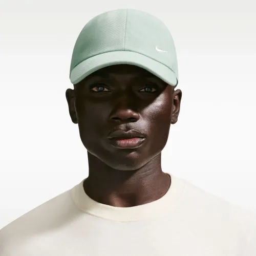 Gorra Nike Sportswear Sin Estructura Unisex Adulto Club Small Swoosh color verde | Platanitos