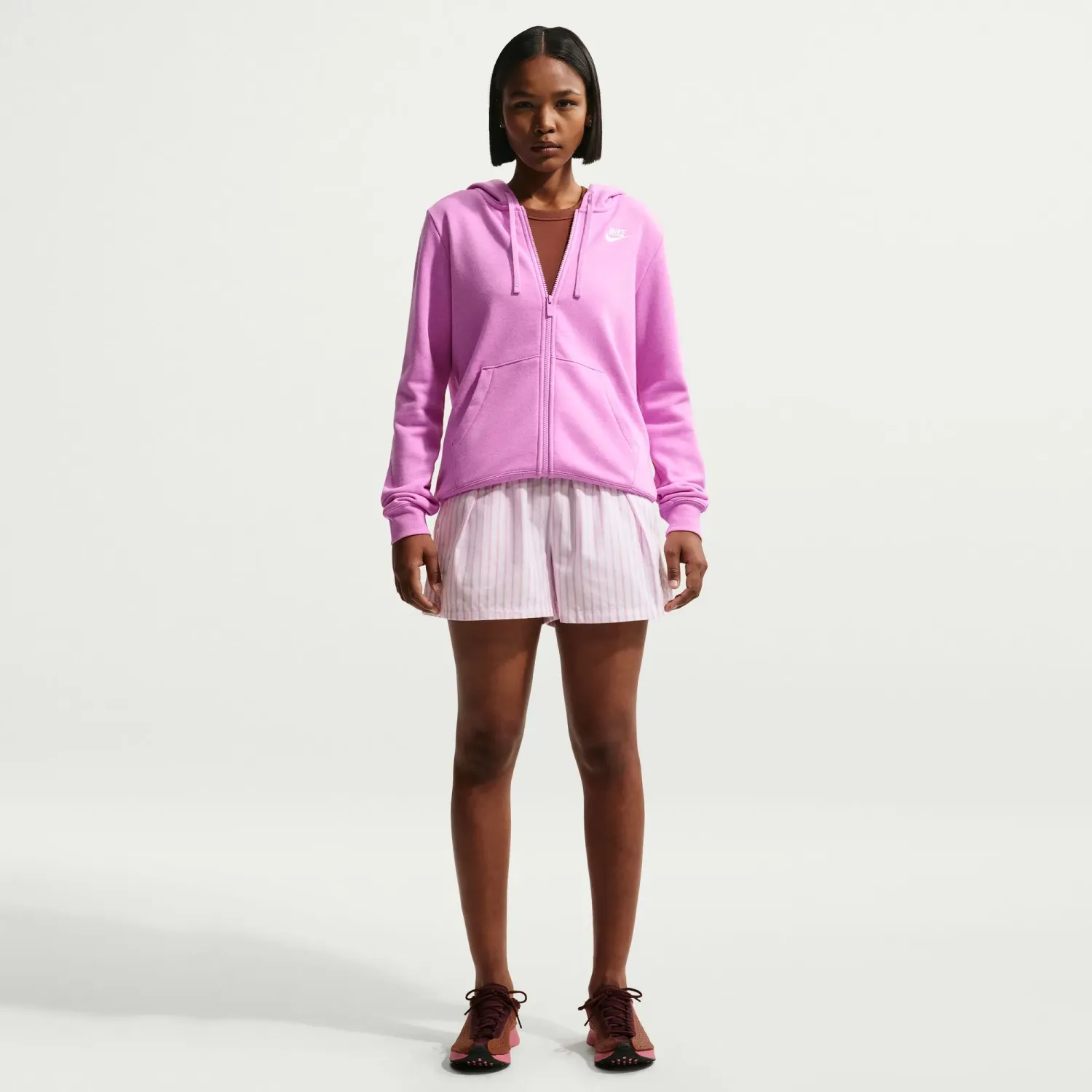 Polera Nike Sportswear Mujer Club Fleece Full Zip color magenta | Platanitos
