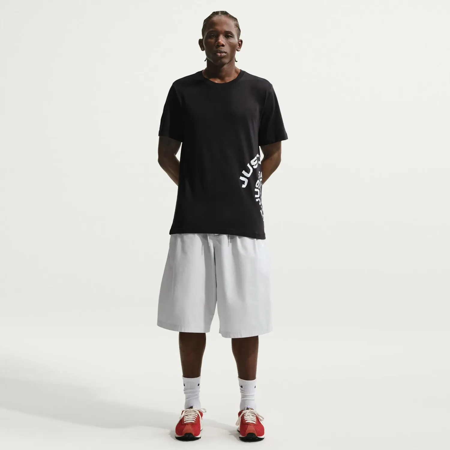 Nike Polo Nike Deportivo Unisex U Nsw Tee Std Spiral Jdi color negro | Platanitos