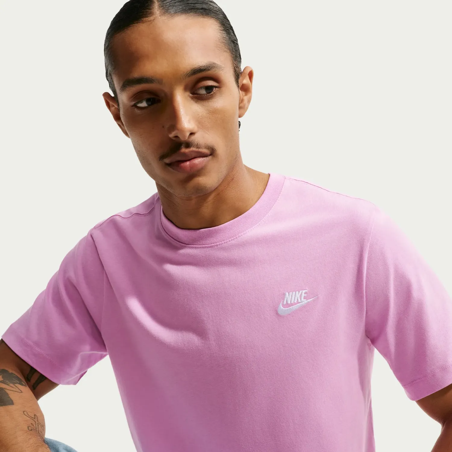 Nike Polo Nike Sportswear Hombre Club color rosado | Platanitos