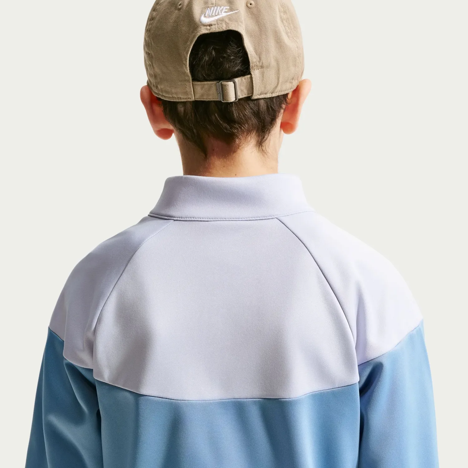 Nike Conjunto Nike Sportswear Juvenil Dri-Fit Tracksuit color celeste | Platanitos