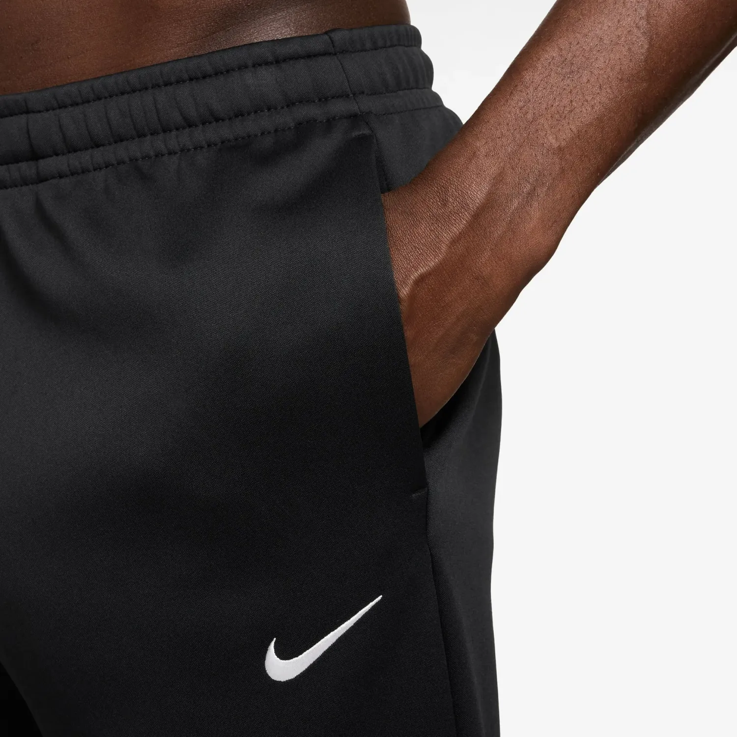 Nike Conjunto Nike Training Hombre Uv Flex Hyverse Dri-Fit Jogger color negro | Platanitos