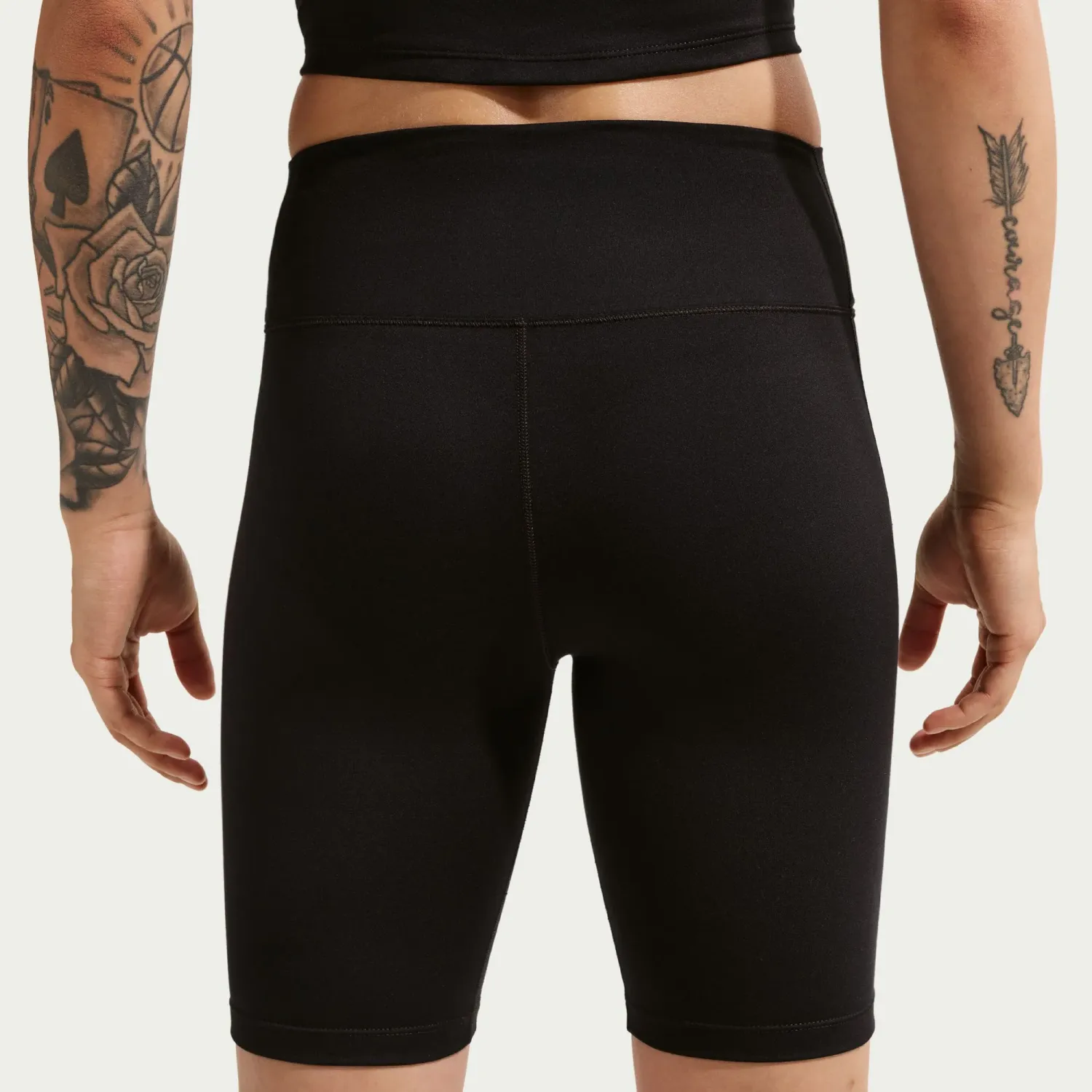 Nike Short Nike Training Mujer W High-Waisted 8in color negro | Platanitos