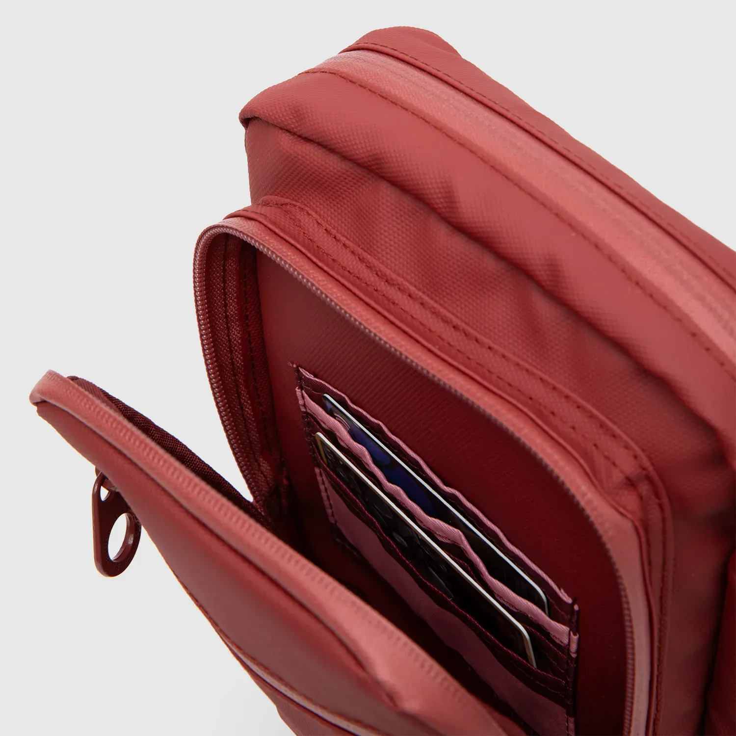 BUBBA BAGS Morral Bubba Bags Cruzado Mujer Travel color rojo | Platanitos