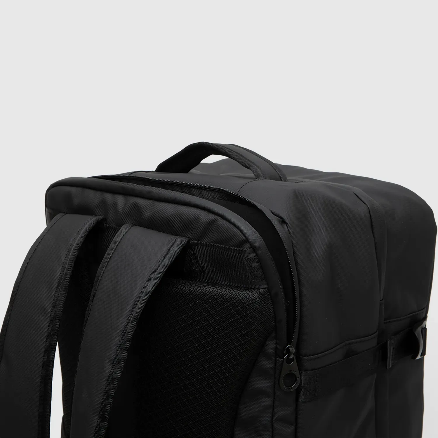 BUBBA BAGS Mochila Bubba Bags Para Viaje Unisex Cabina Travel color negro | Platanitos