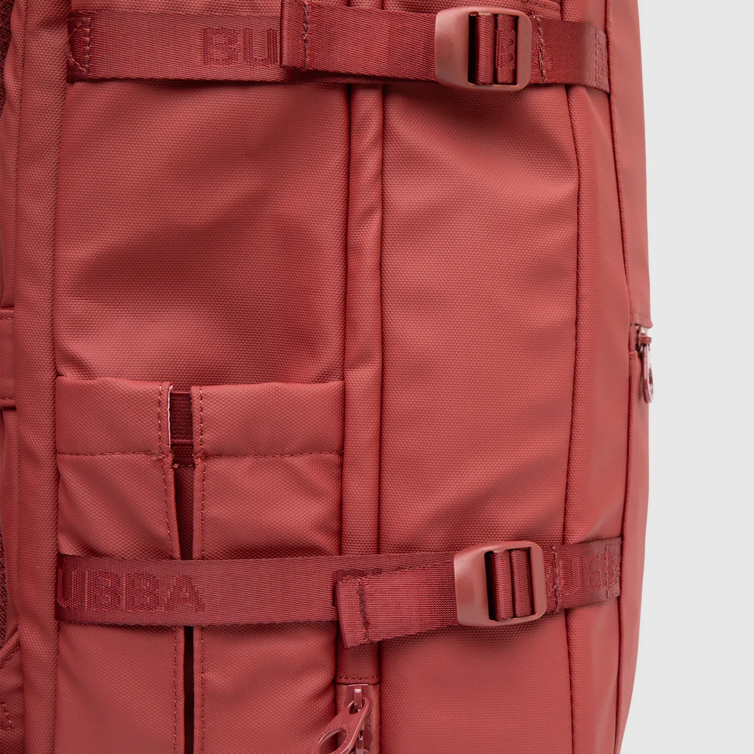 Mochila Bubba Bags Para Viaje Unisex Cabina Travel color rojo | Platanitos