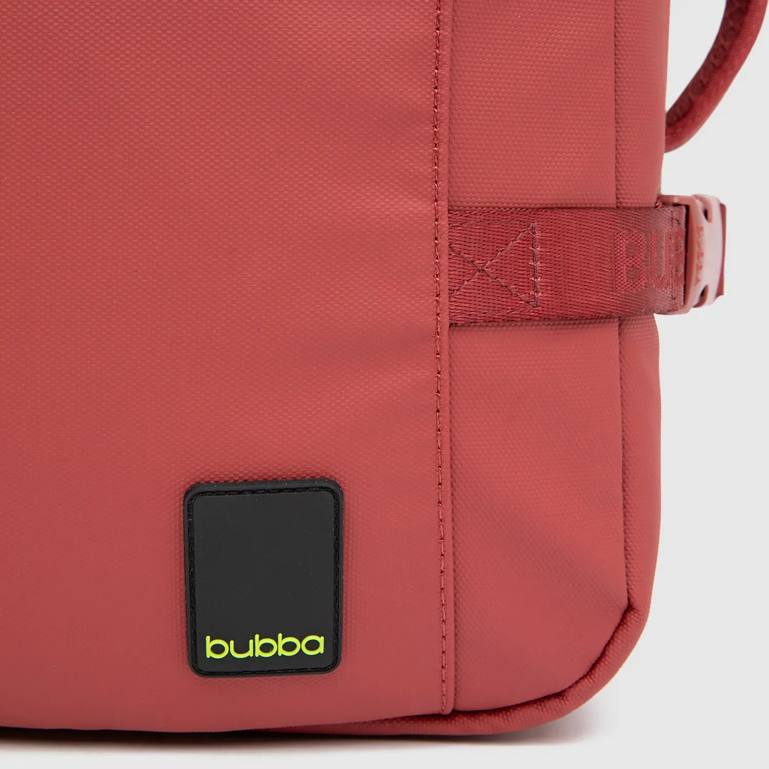 BUBBA BAGS Mochila Bubba Bags Para Viaje Unisex Personal Travel color rojo | Platanitos