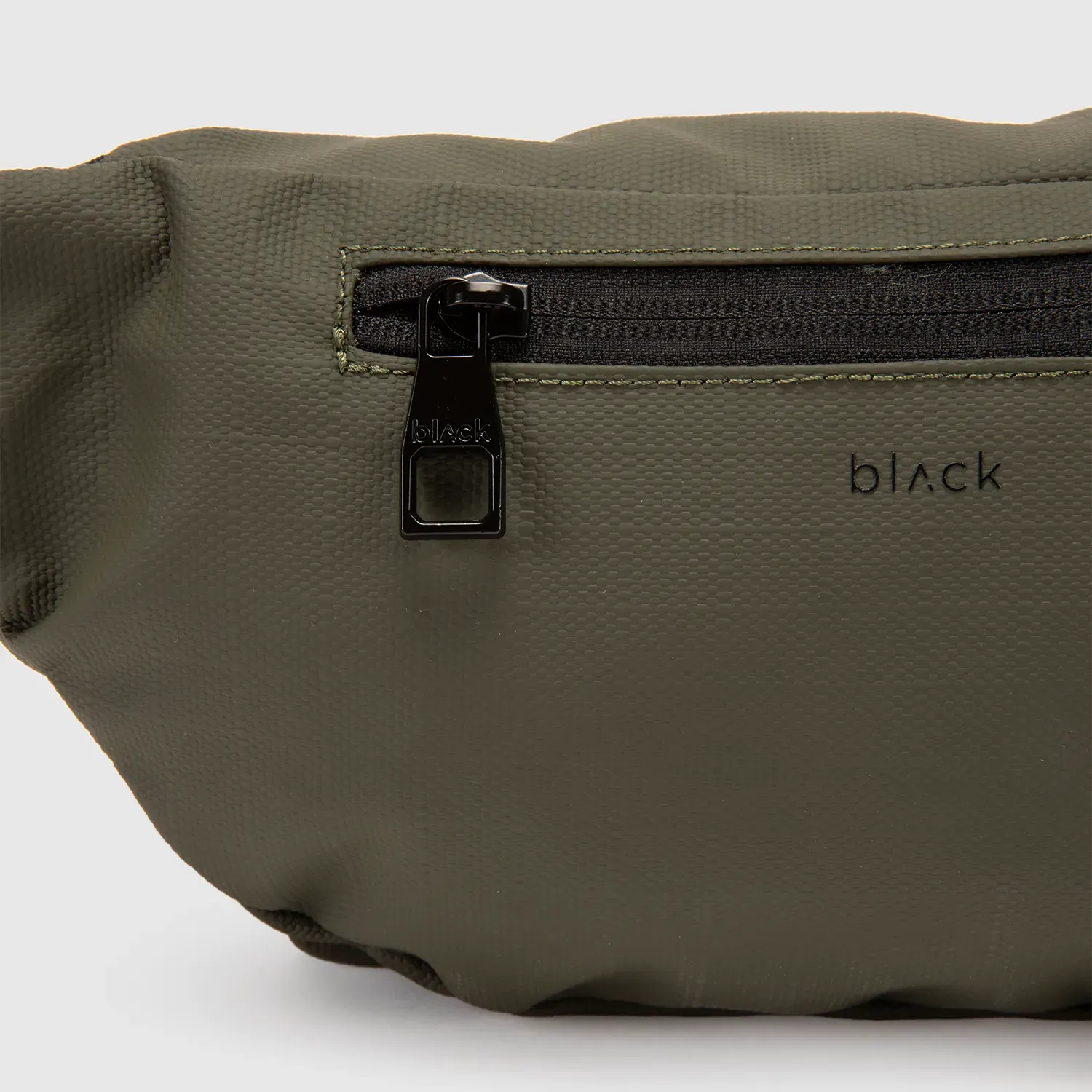 Canguro Black Bags Hombre Beast color verde | Platanitos