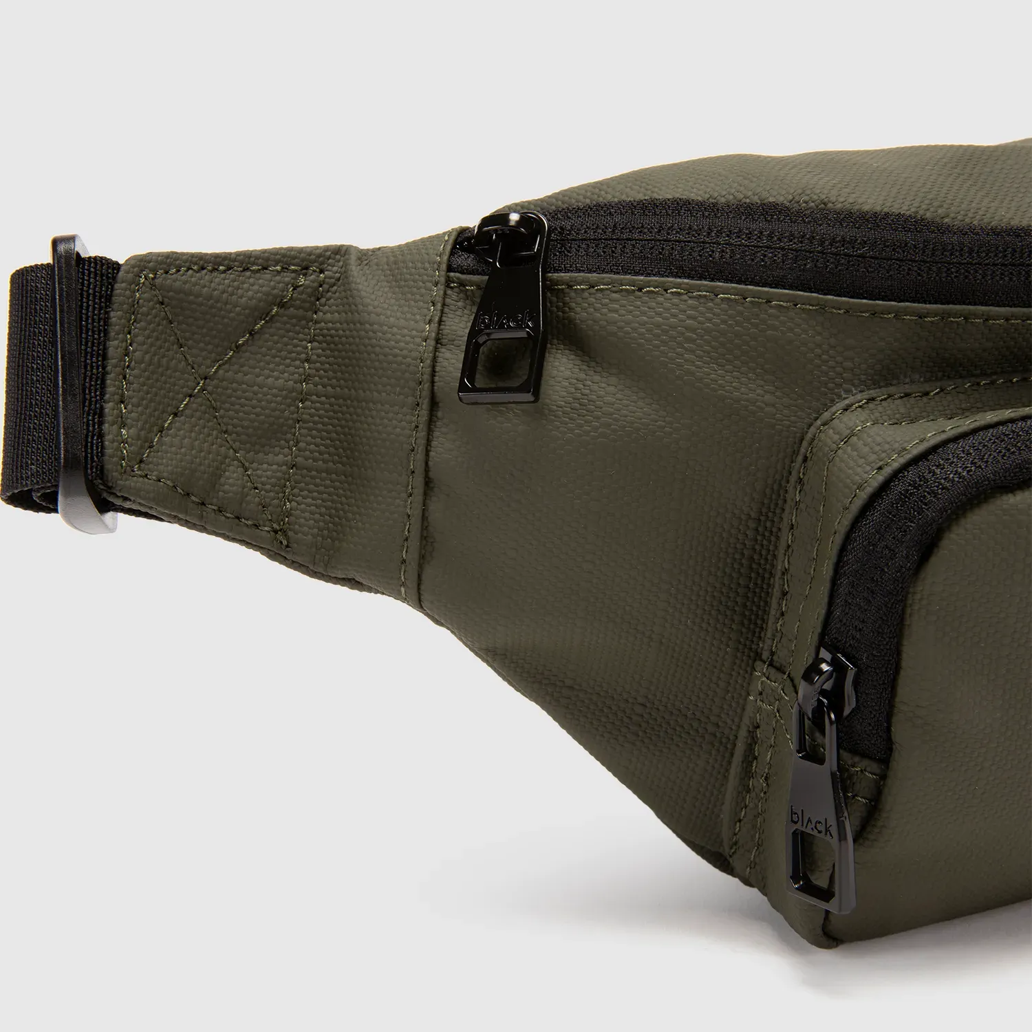 Canguro Black Bags Hombre Beast color verde | Platanitos