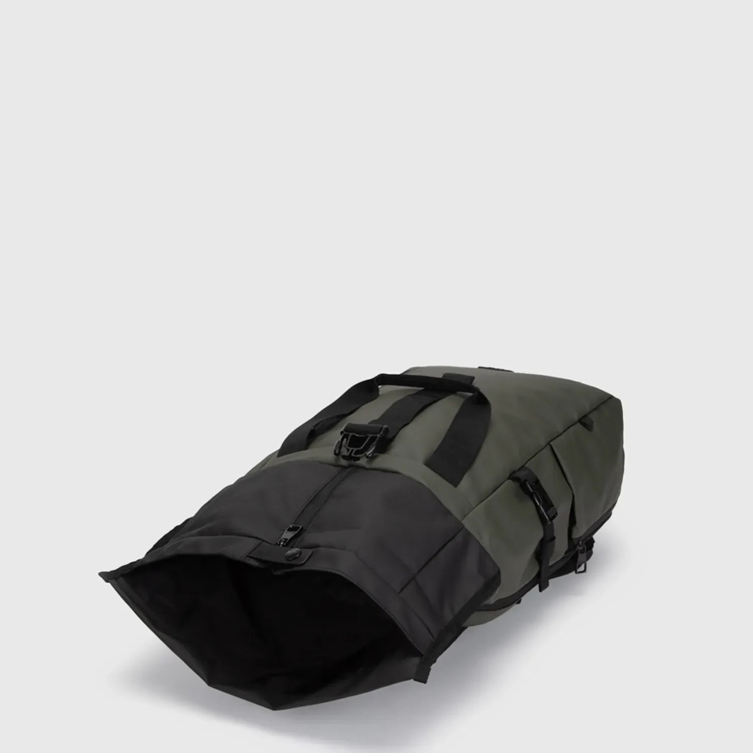 BLACK BAGS Mochila Black Bags Hombre Manson color verde | Platanitos