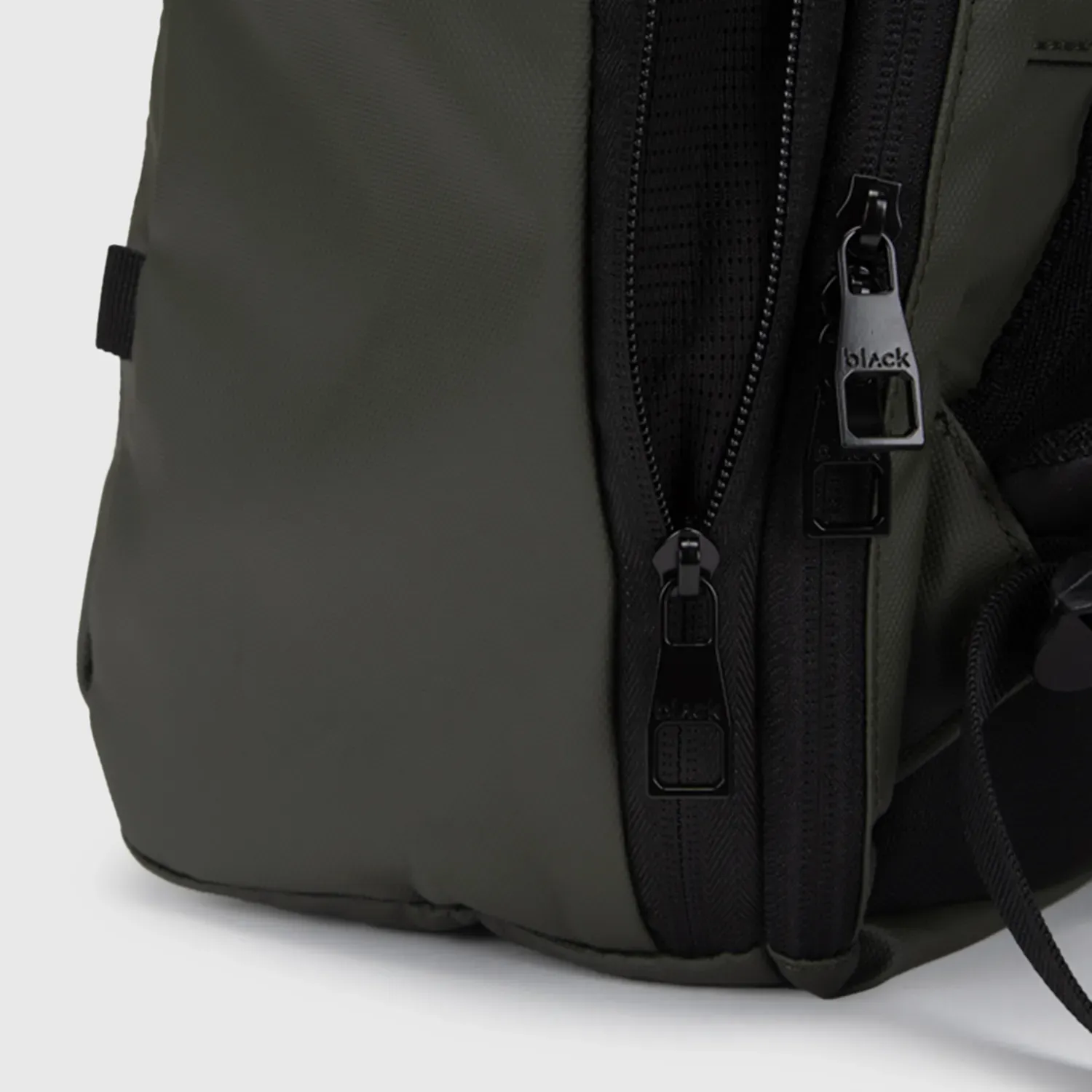 BLACK BAGS Mochila Black Bags Hombre Manson color verde | Platanitos