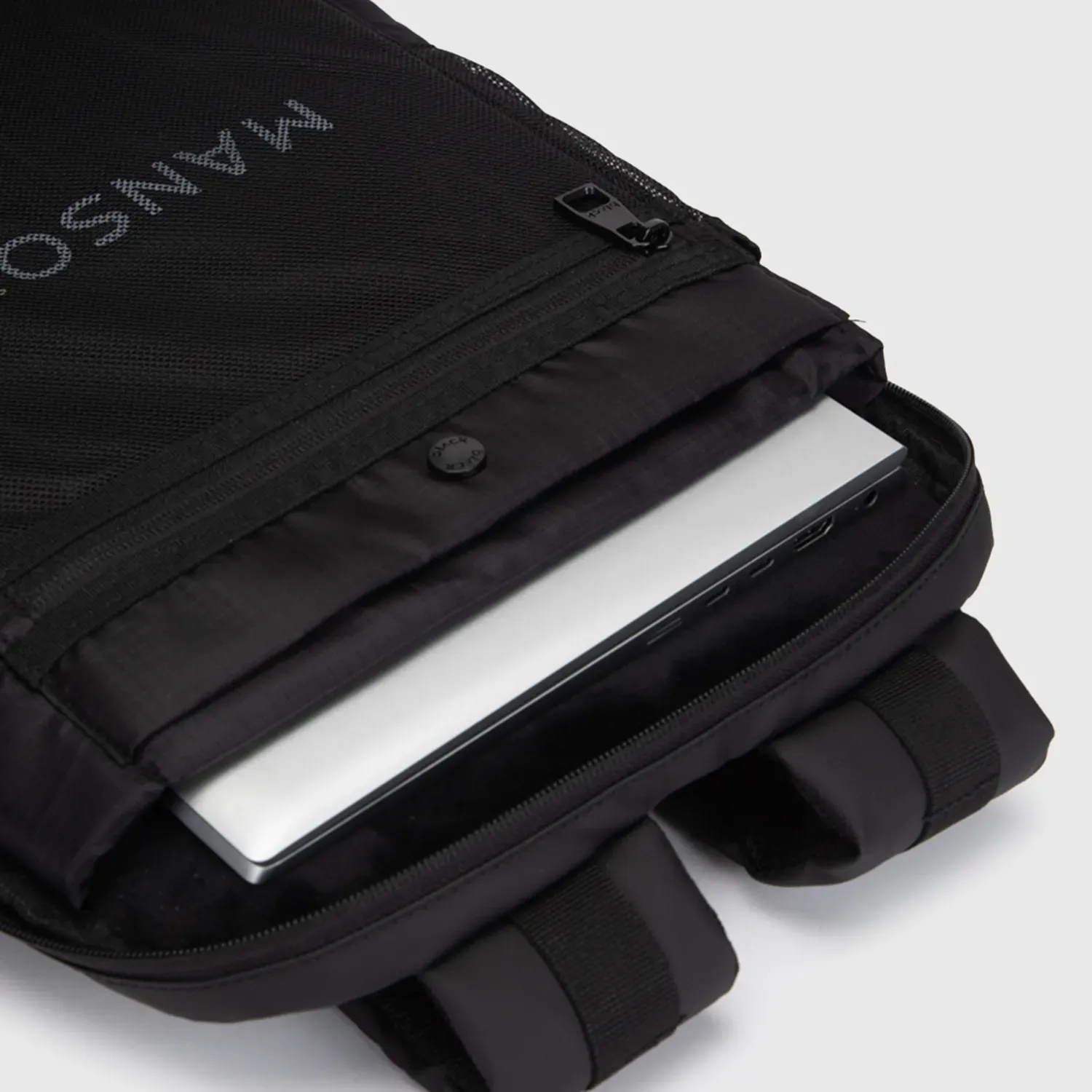 BLACK BAGS Mochila Black Bags Hombre Manson color negro | Platanitos