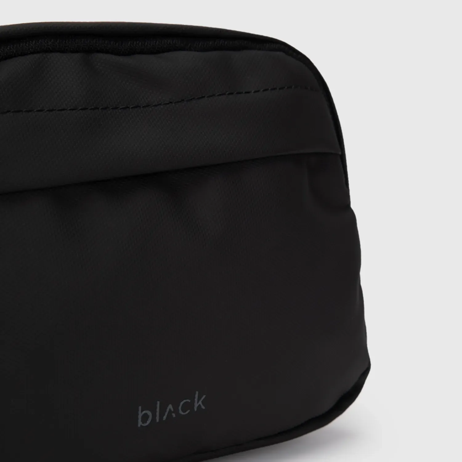 Canguro Black Bags Hombre Manson color negro | Platanitos