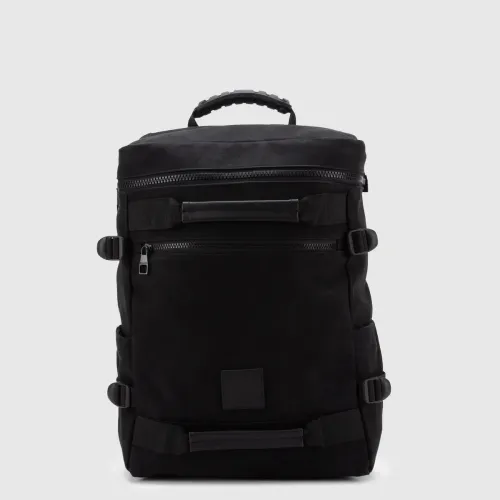 Mochila Black Bags Hombre Austin Straps color negro | Platanitos