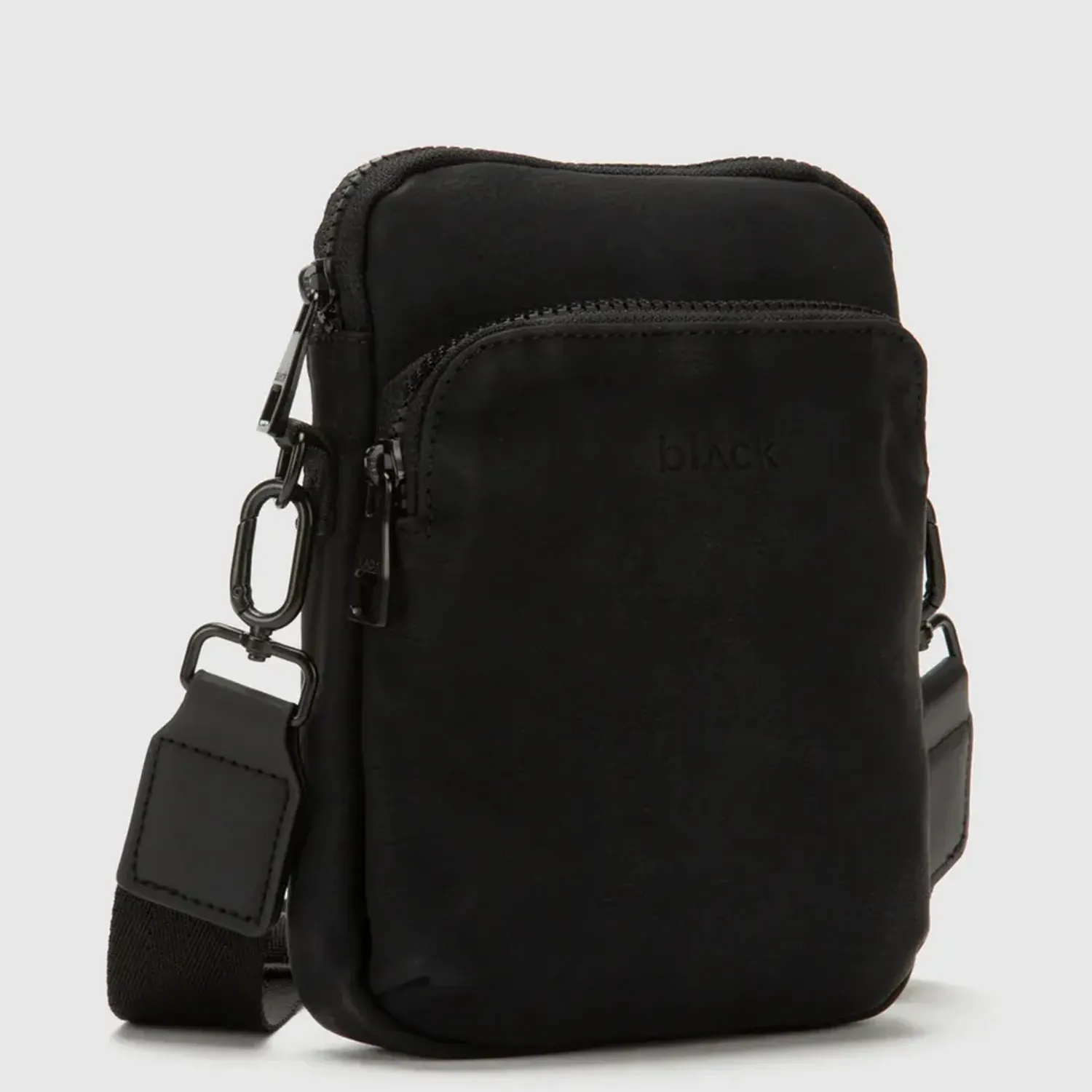 BLACK BAGS Morral Black Bags Hombre Austin color negro | Platanitos