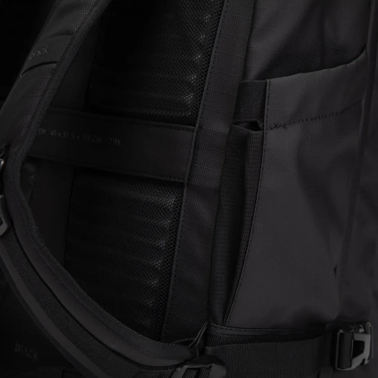 Mochila Black Bags Para Viaje Harlem Personal color negro | Platanitos