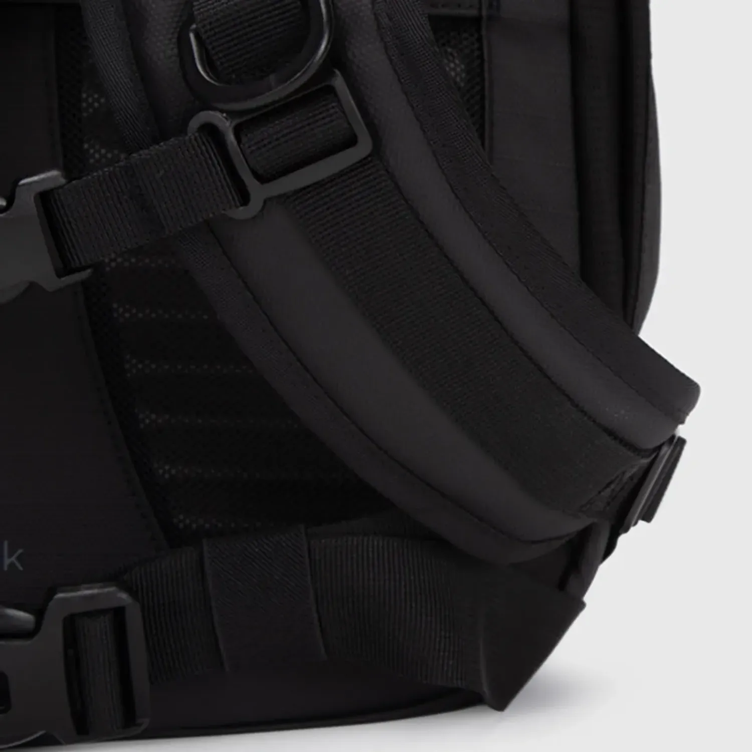 Mochila Black Bags Para Viaje Harlem Personal color negro | Platanitos