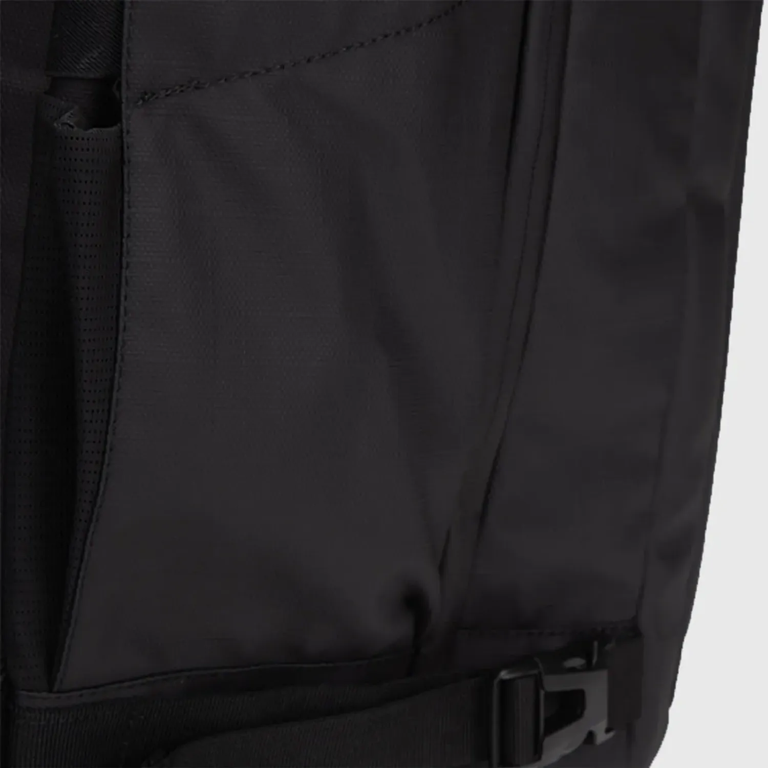 BLACK BAGS Mochila Black Bags Para Viaje Harlem Cabina color negro | Platanitos